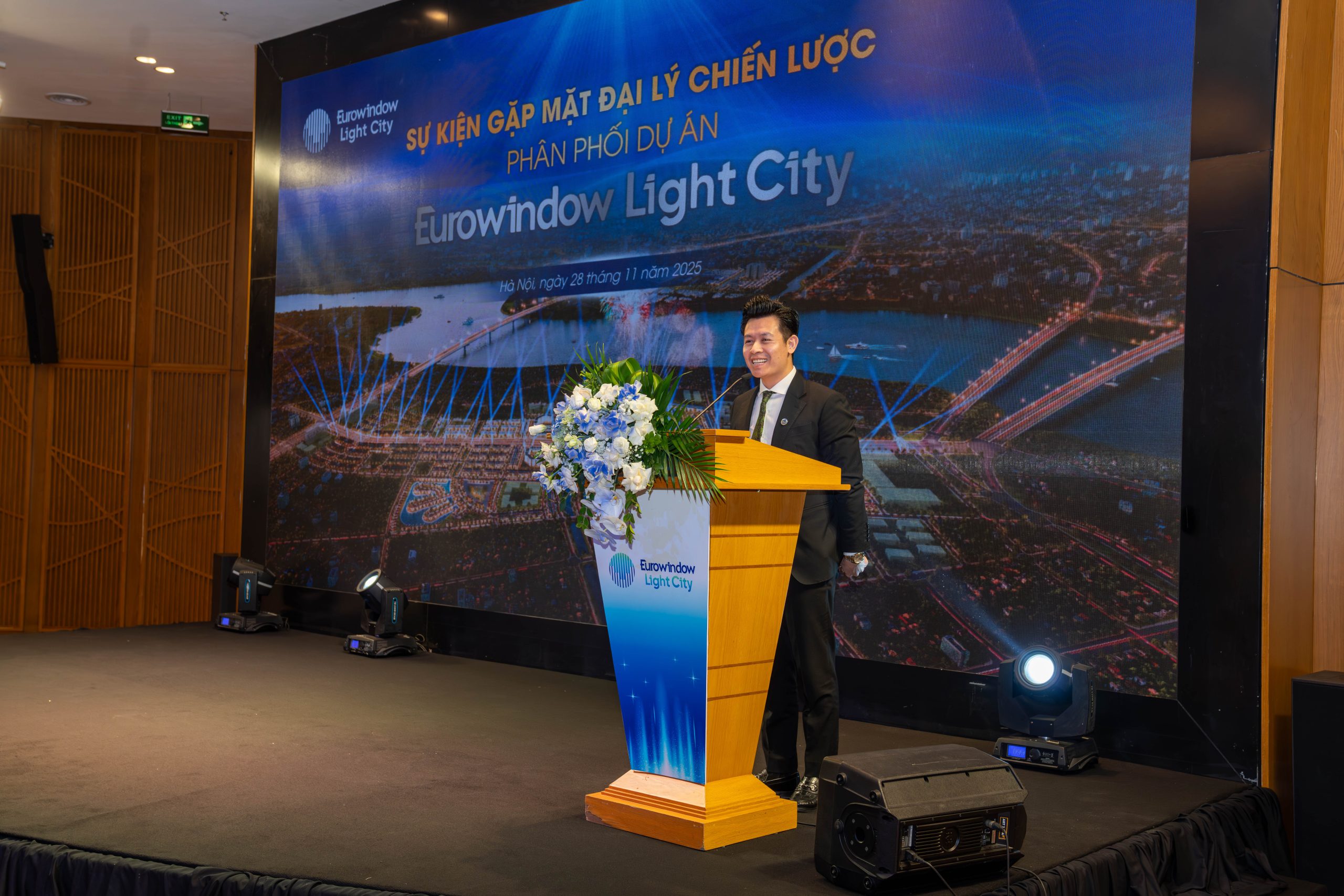 Lễ gặp mặt đại lý chiến lược phân phối dự án Eurowindow Light City do Eurowindow Holding tổ chức
